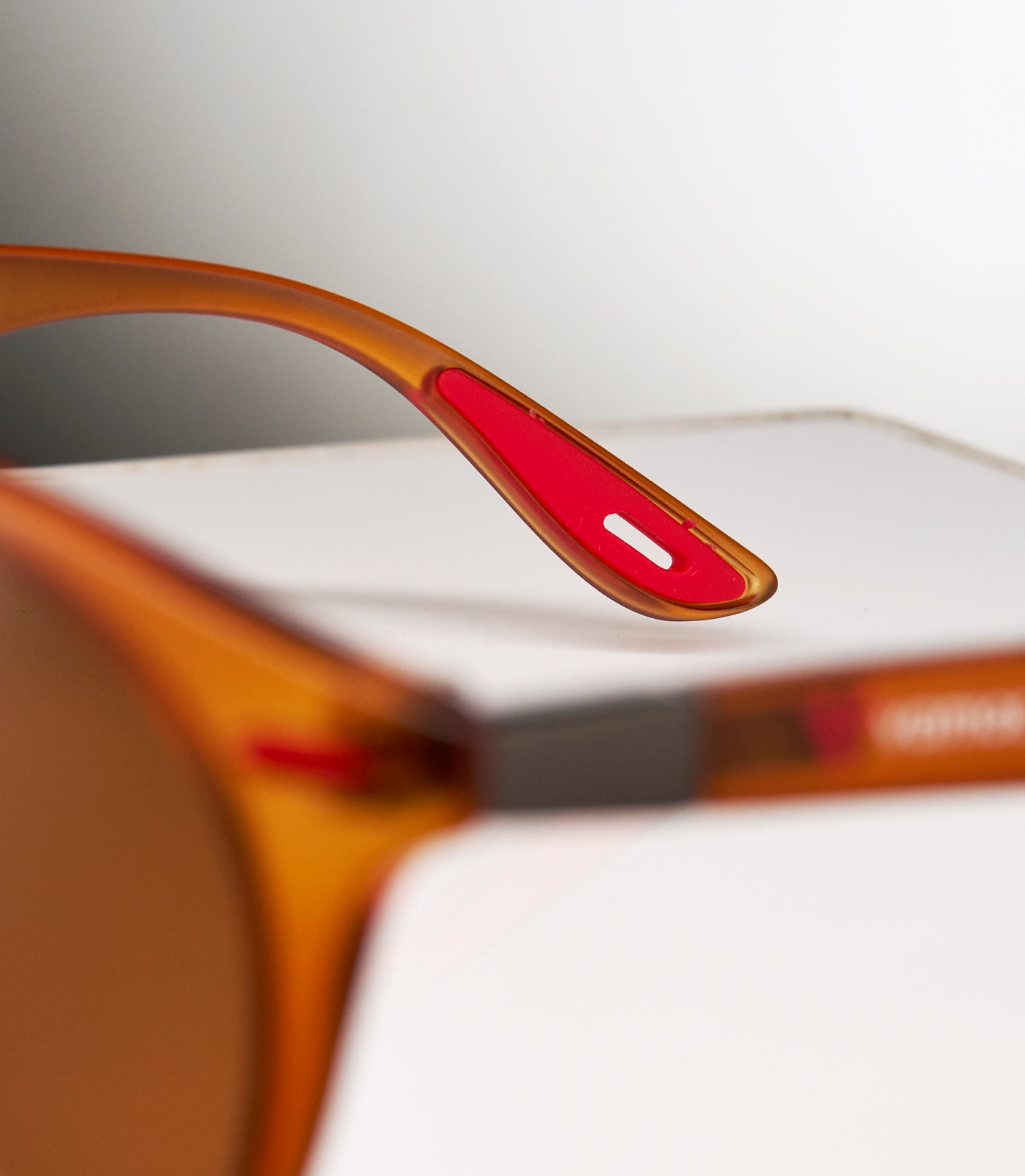 NOOSA CLEAR AMBER - AMBER LENS SPEX